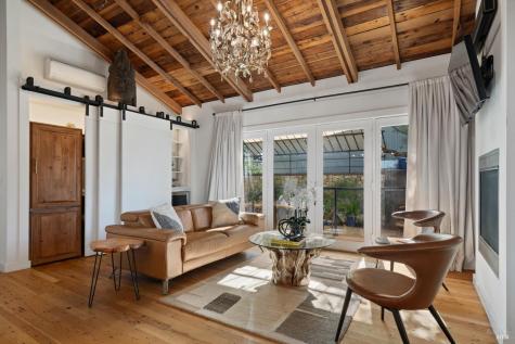 620 Brown Street Healdsburg CA 95448