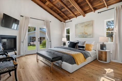 620 Brown Street Healdsburg CA 95448