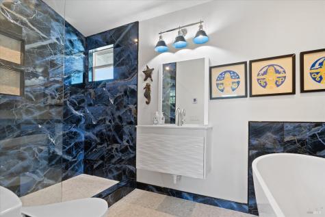 620 Brown Street Healdsburg CA 95448