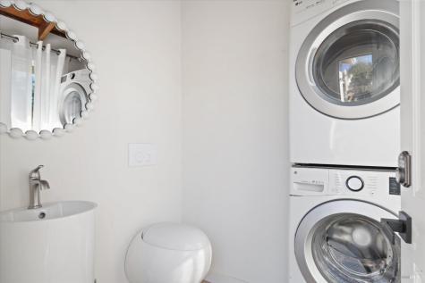 620 Brown Street Healdsburg CA 95448