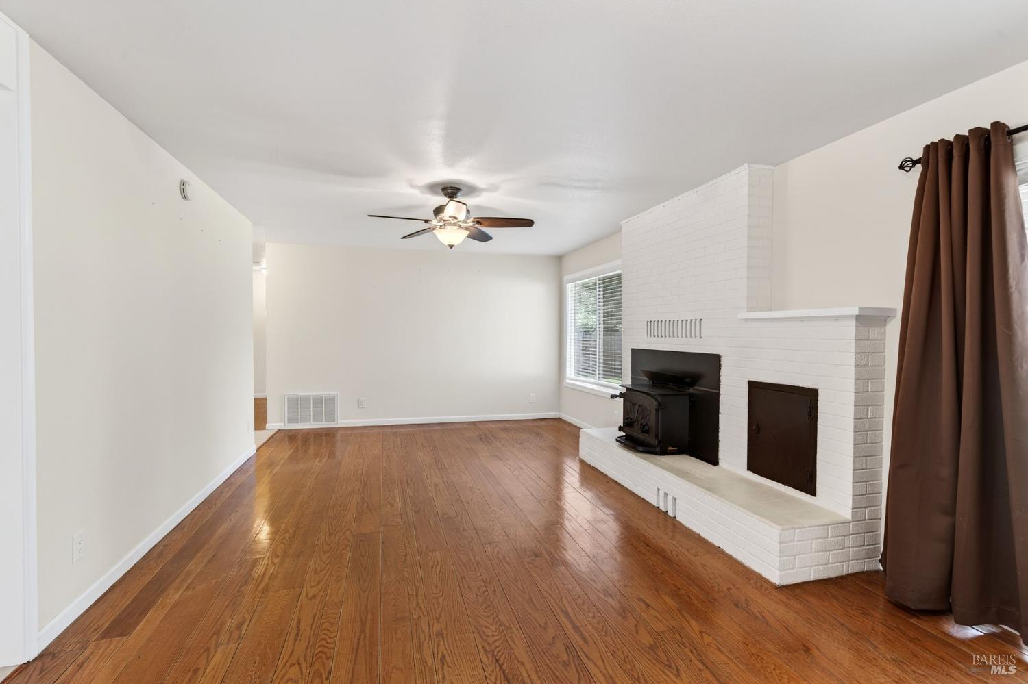 1580 Glenwood Drive Ukiah CA 95482