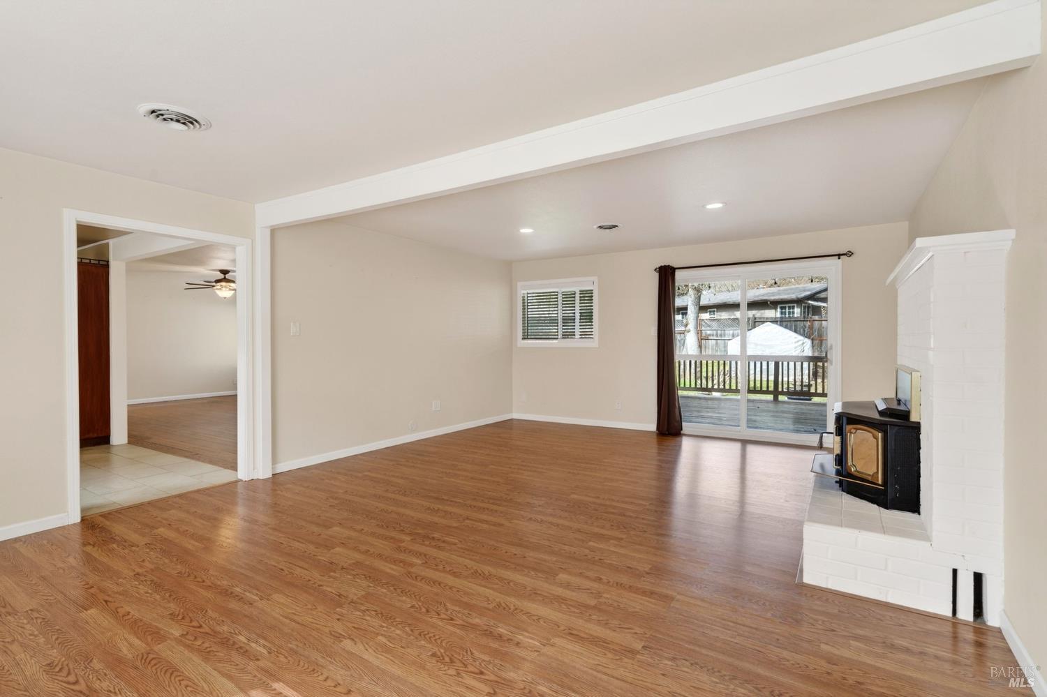 1580 Glenwood Drive Ukiah CA 95482