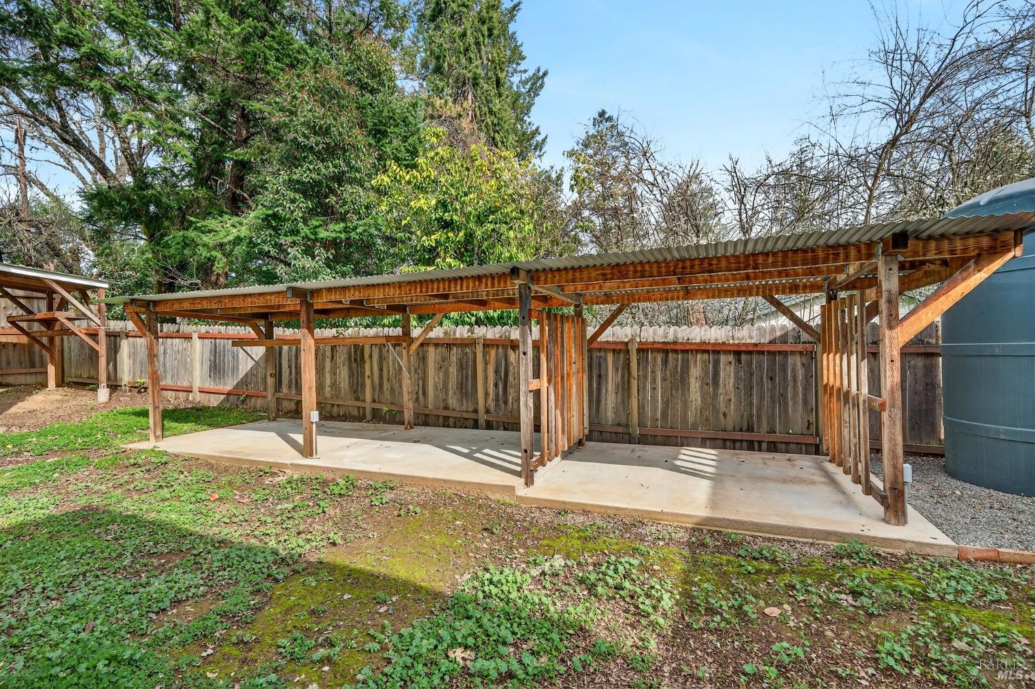 1580 Glenwood Drive Ukiah CA 95482