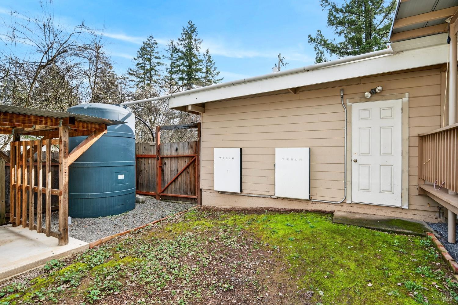 1580 Glenwood Drive Ukiah CA 95482