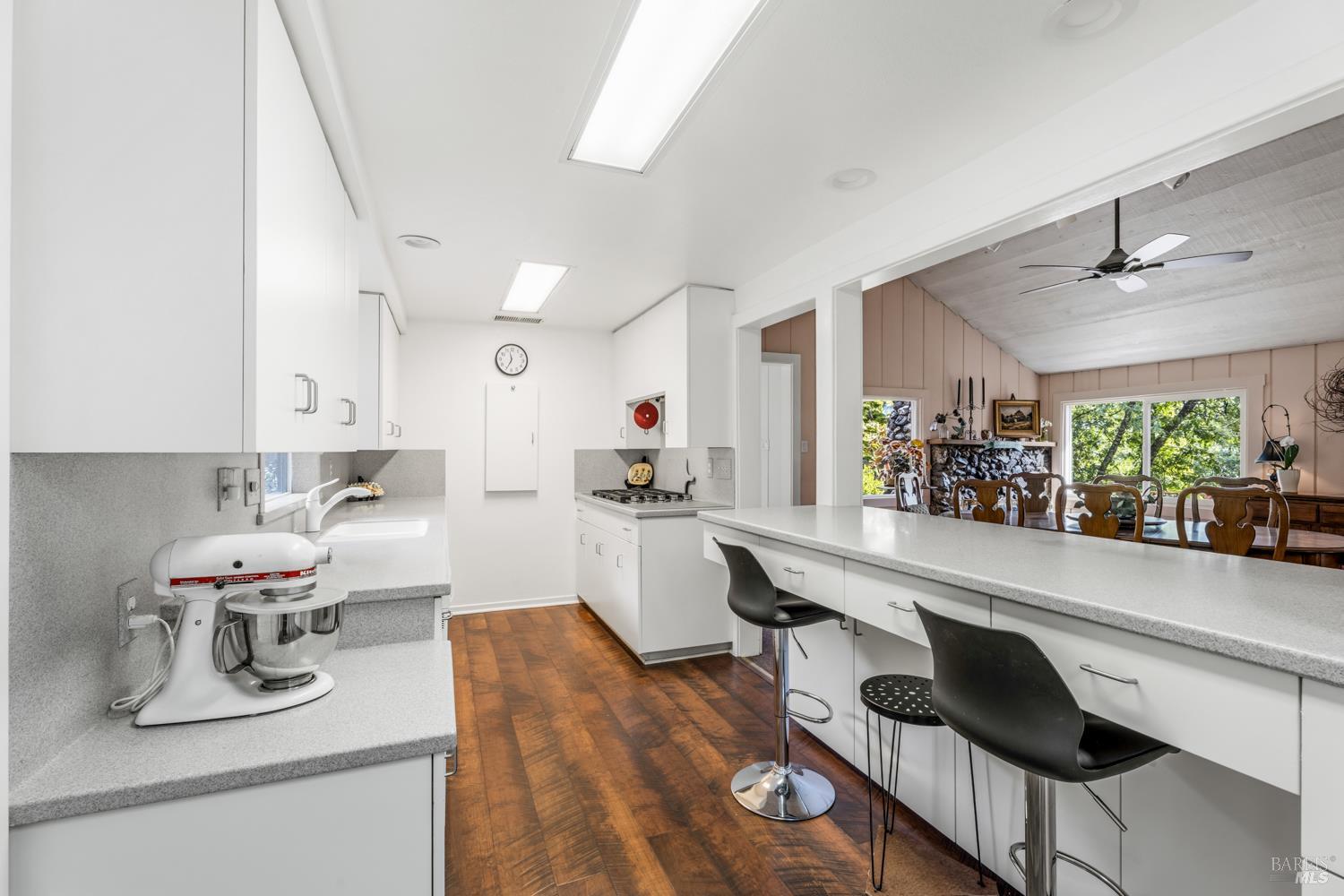 308 Jefferson Lane Ukiah CA 95482