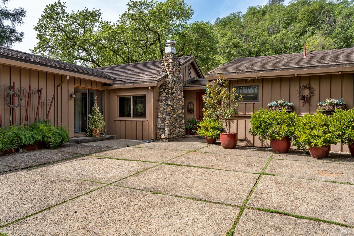 308 Jefferson Lane Ukiah CA 95482