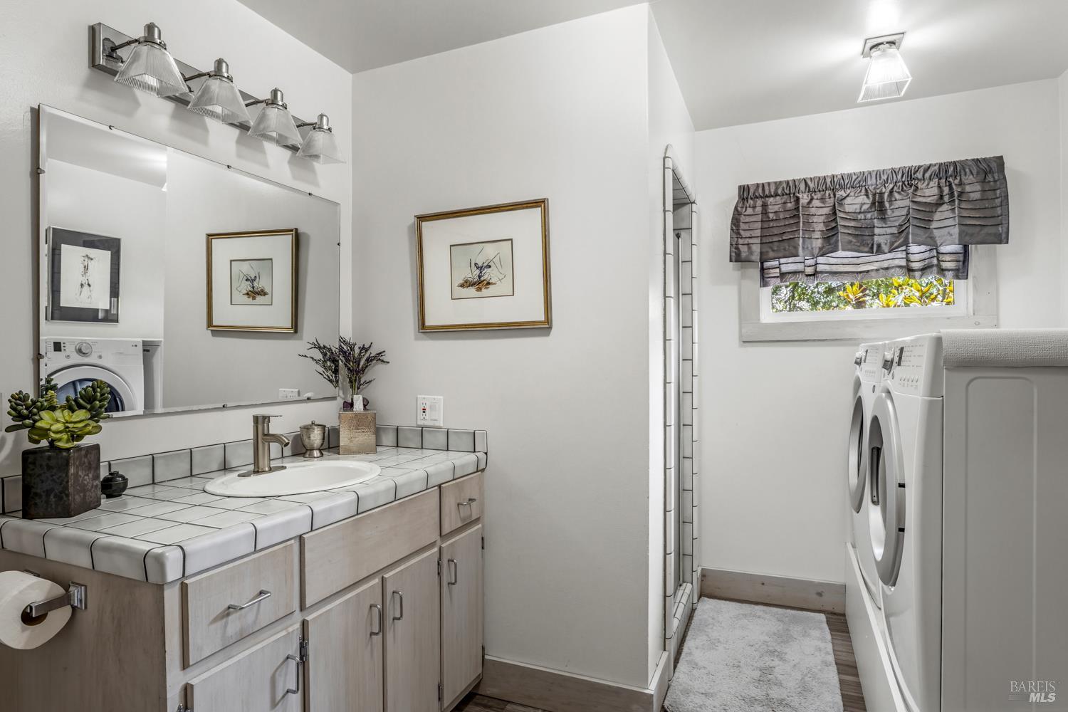 308 Jefferson Lane Ukiah CA 95482
