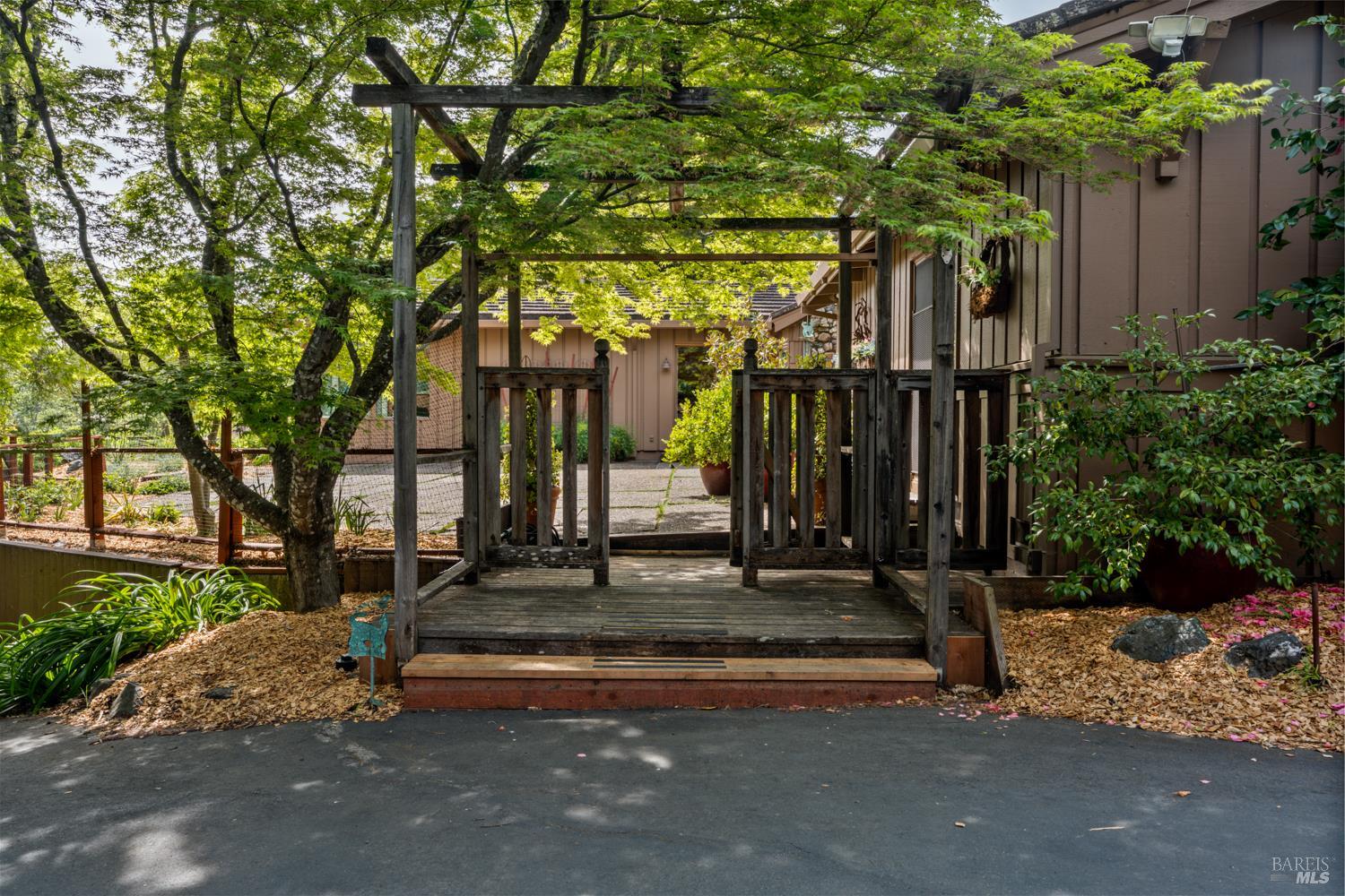 308 Jefferson Lane Ukiah CA 95482