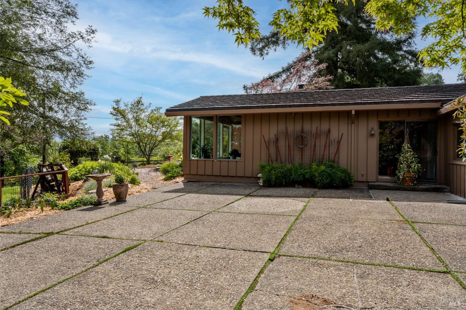 308 Jefferson Lane Ukiah CA 95482