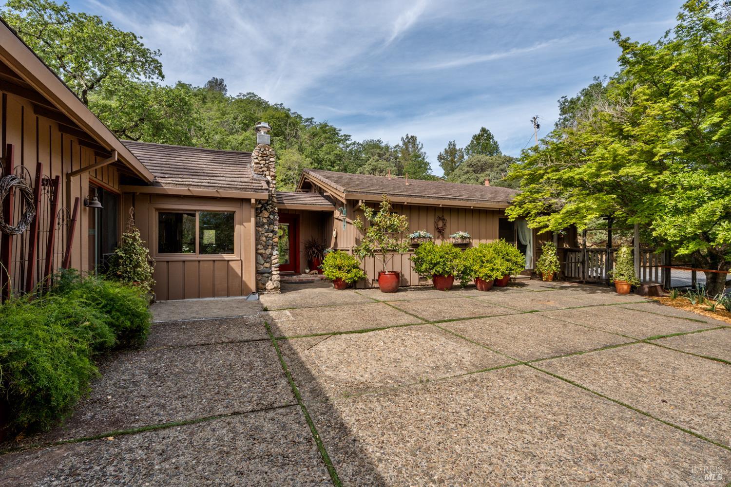 308 Jefferson Lane Ukiah CA 95482