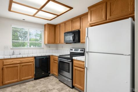2319 Jennings Avenue Santa Rosa CA 95401