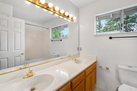 2319 Jennings Avenue Santa Rosa CA 95401