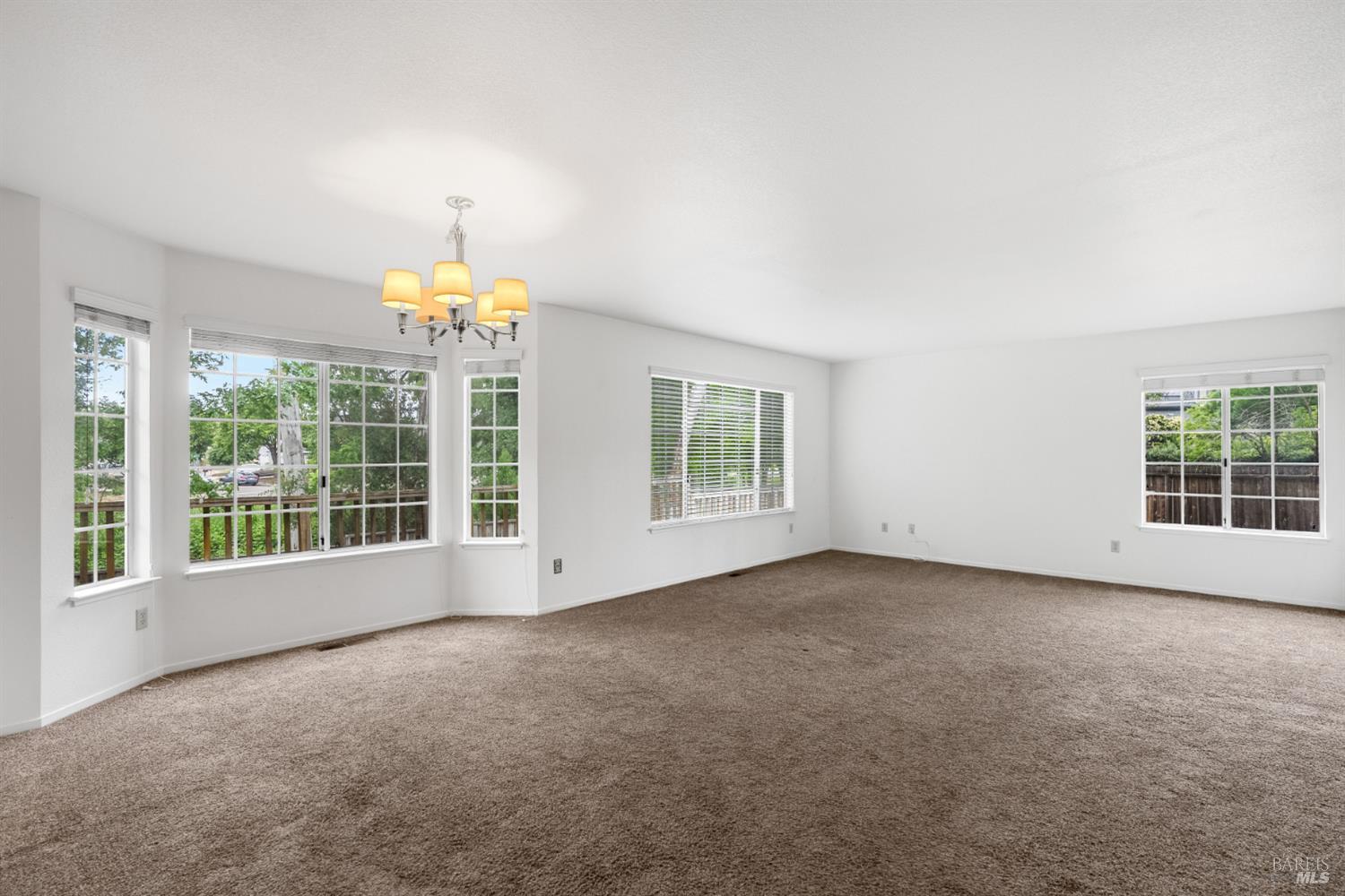 2319 Jennings Avenue Santa Rosa CA 95401