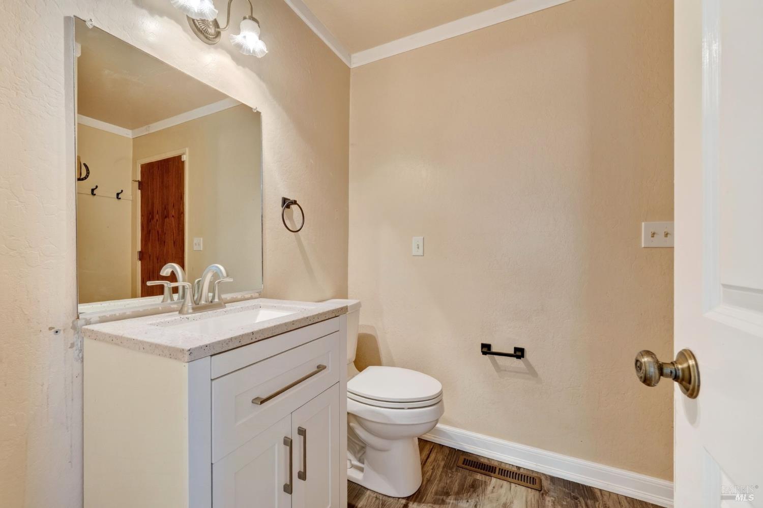 3550 Feliz Creek Road Hopland CA 95449
