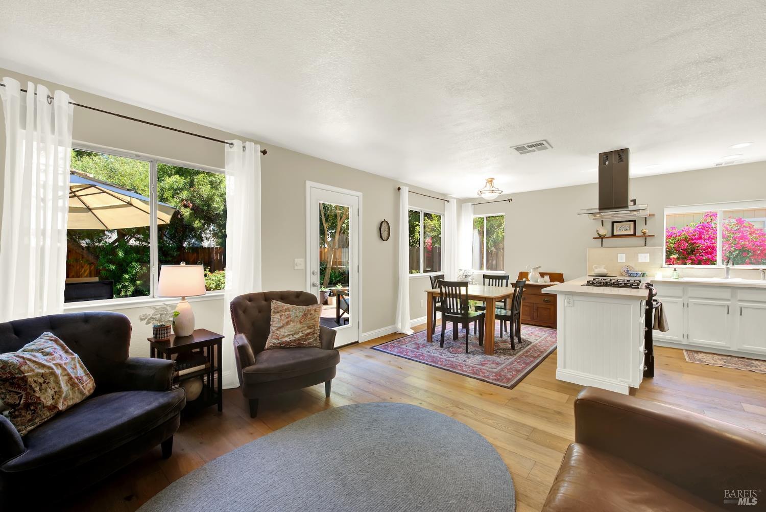 443 Yale Avenue Vacaville CA 95687