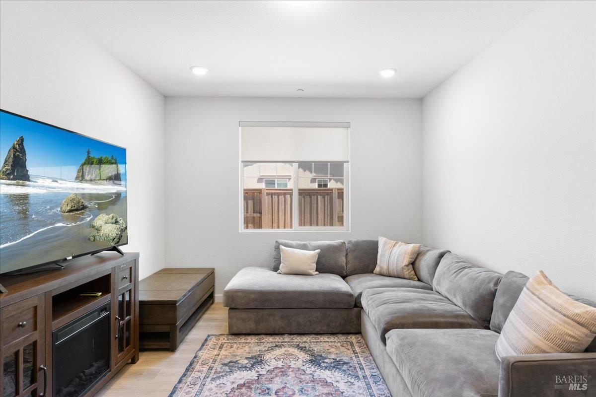 625 Wildflower Lane Dixon CA 95620