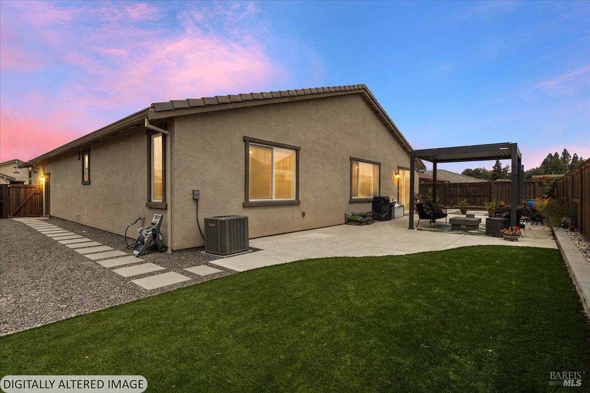 625 Wildflower Lane Dixon CA 95620
