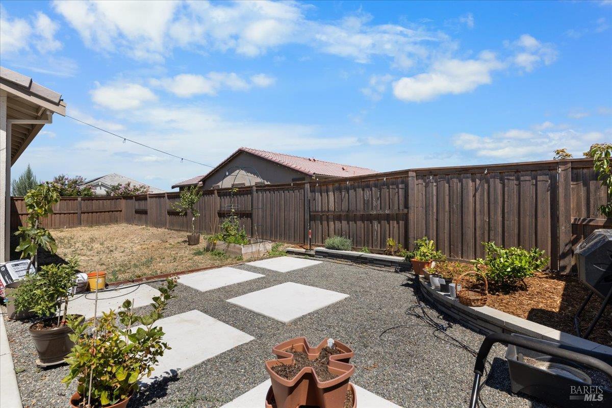 625 Wildflower Lane Dixon CA 95620