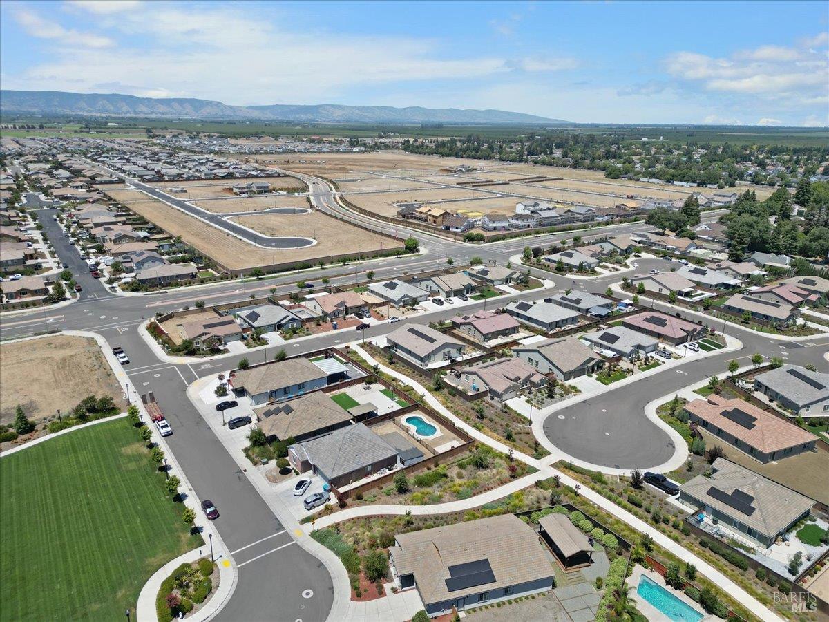 625 Wildflower Lane Dixon CA 95620