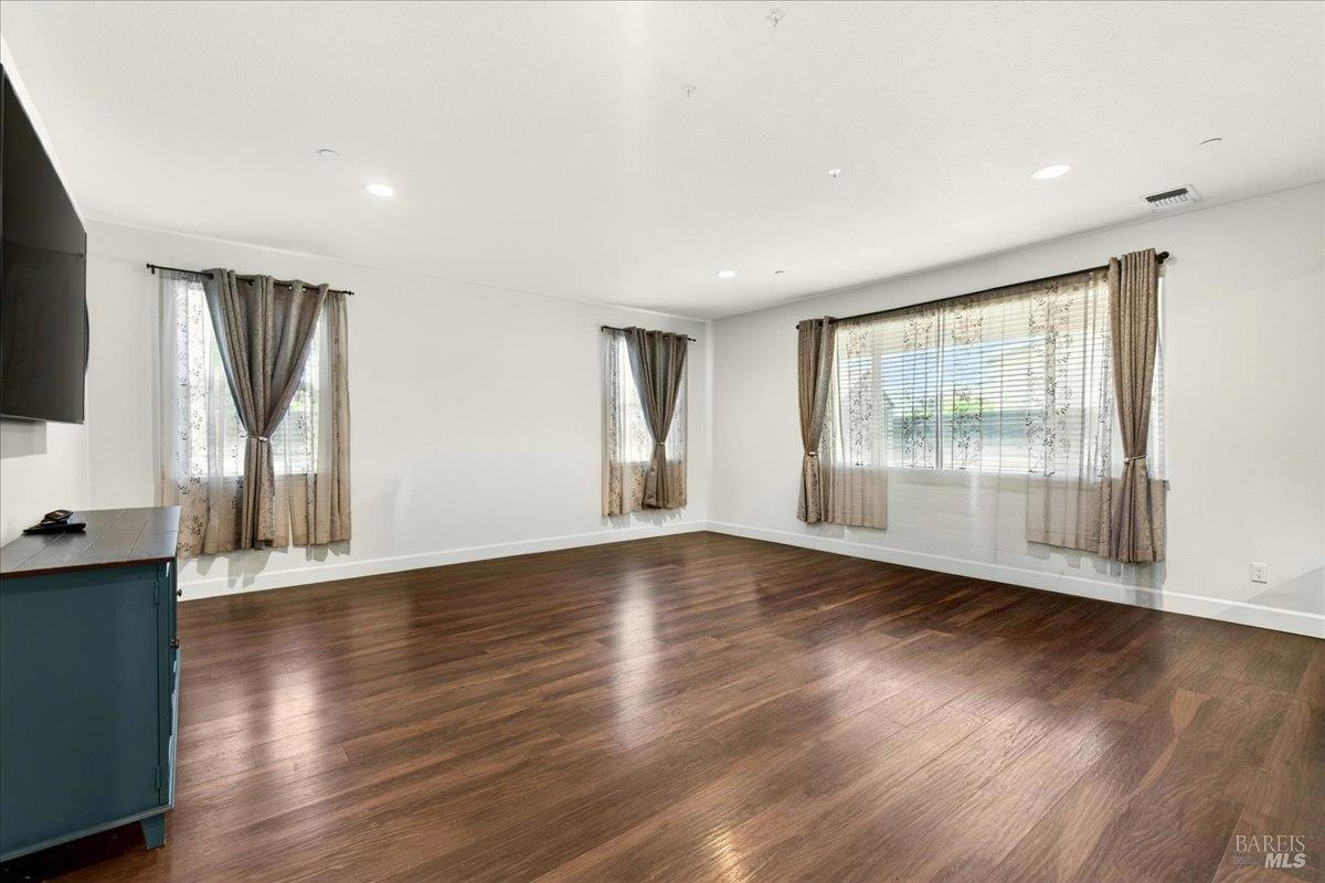 578 Burgundy Street Vacaville CA 95687