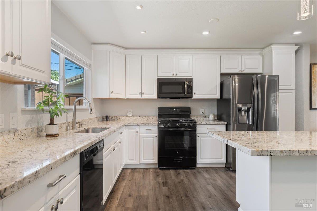 190 Olympic Circle Vacaville CA 95687