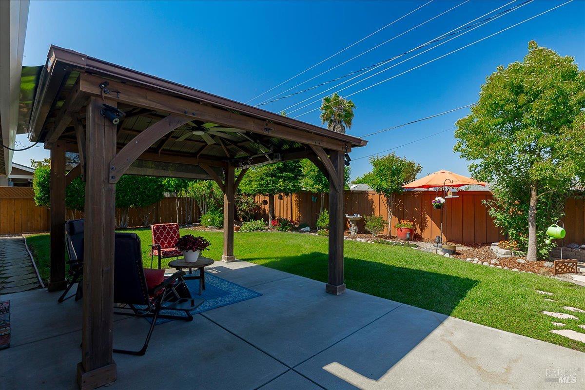 190 Olympic Circle Vacaville CA 95687