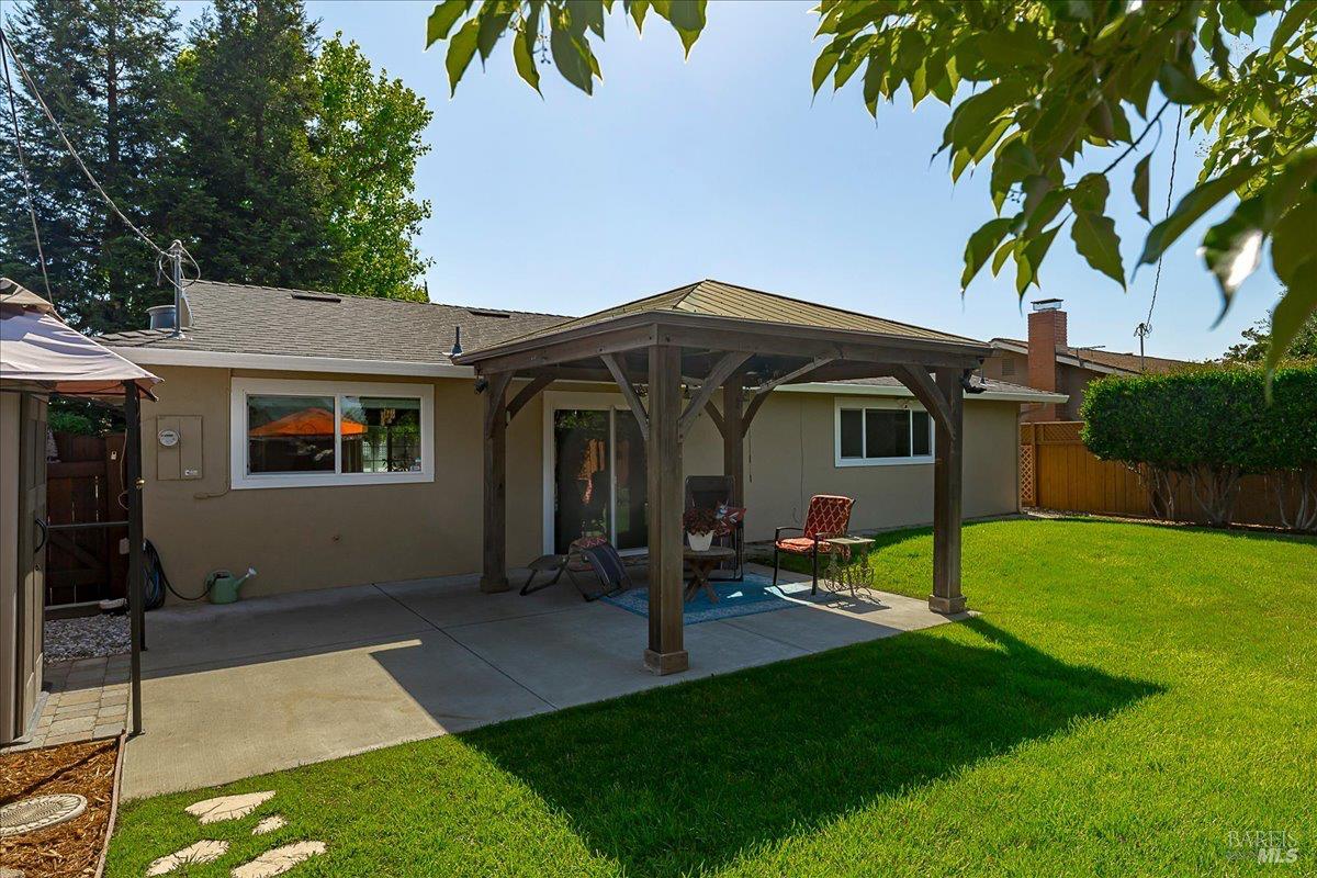 190 Olympic Circle Vacaville CA 95687