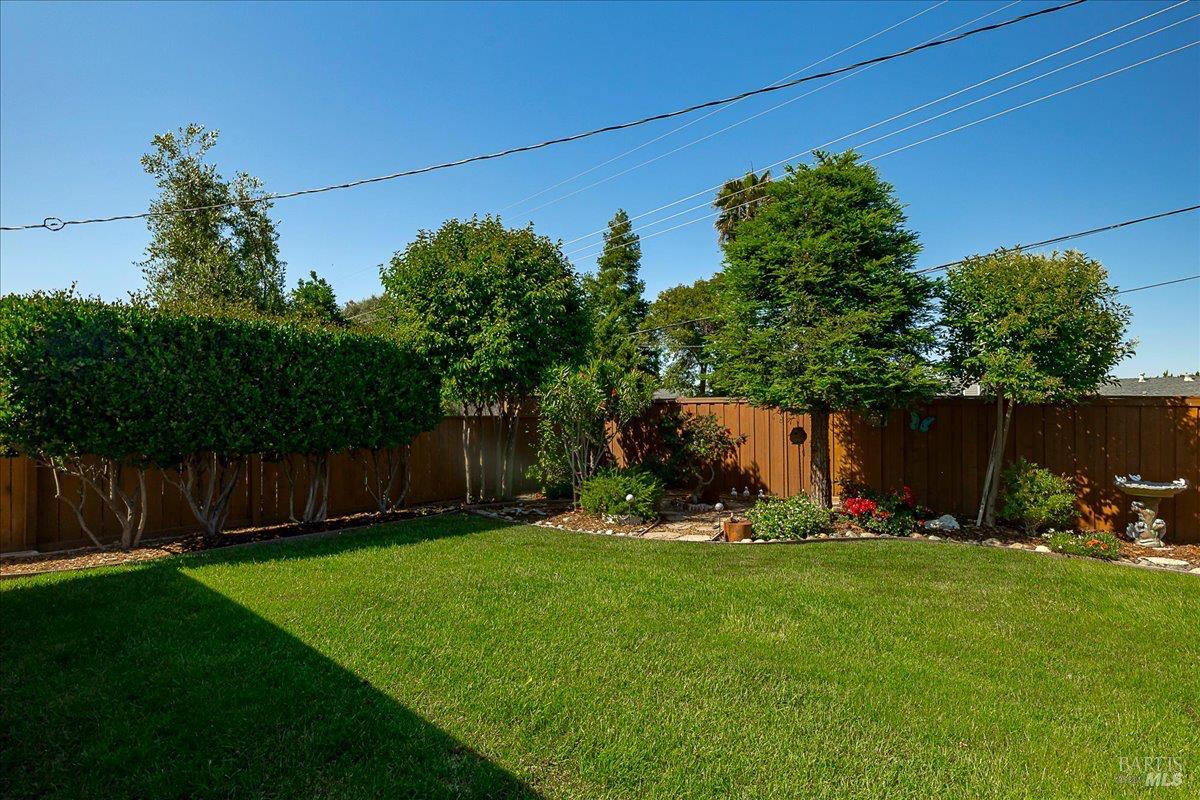190 Olympic Circle Vacaville CA 95687