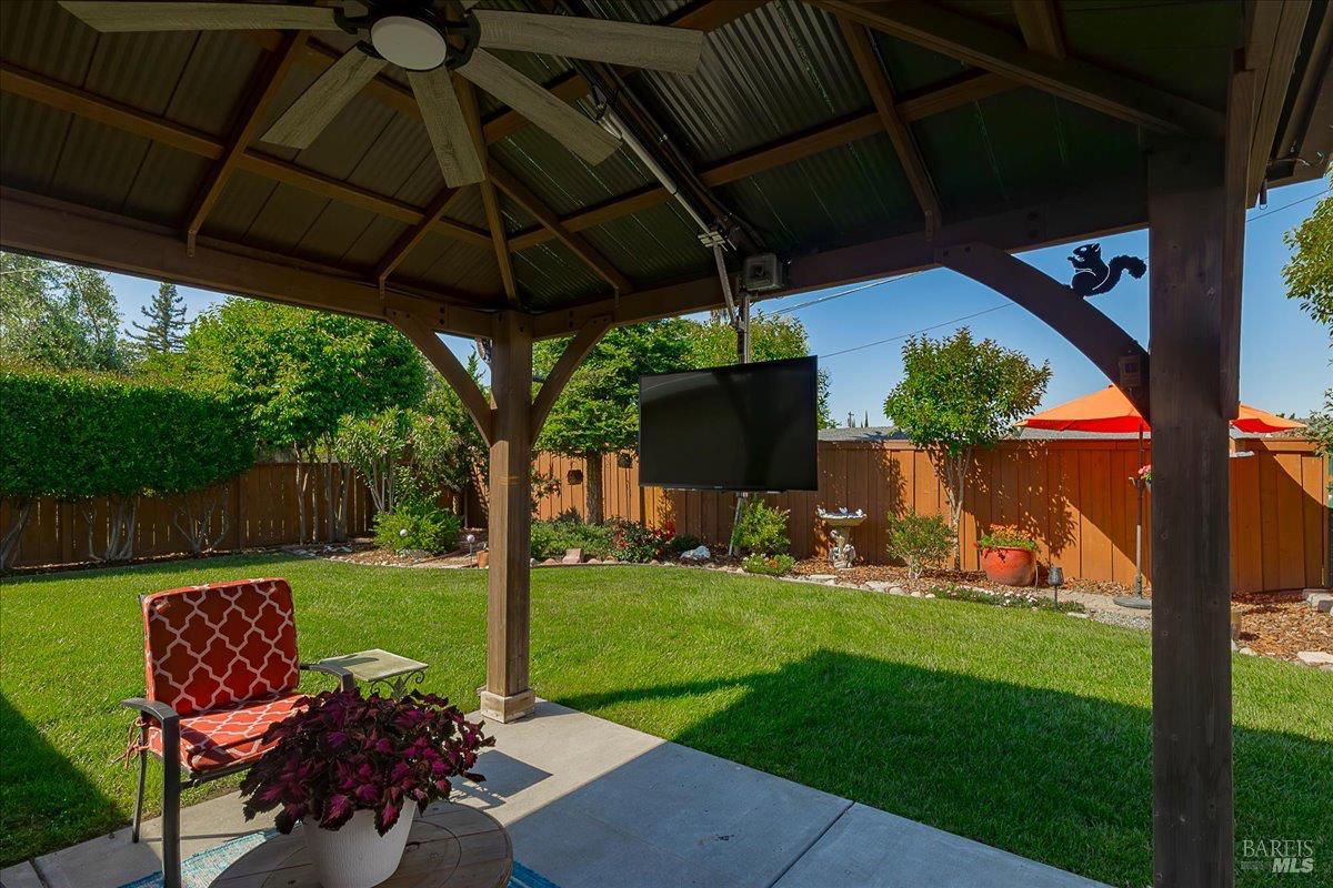 190 Olympic Circle Vacaville CA 95687