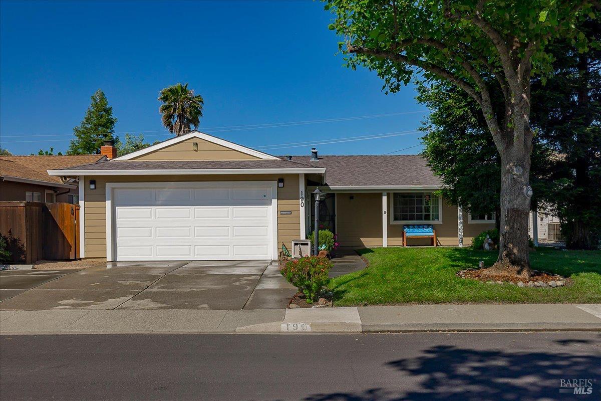 190 Olympic Circle Vacaville CA 95687
