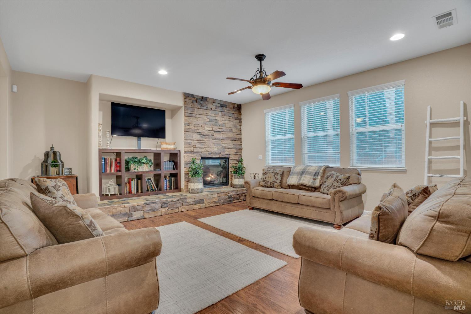 1007 Canterbury Court Vacaville CA 95687