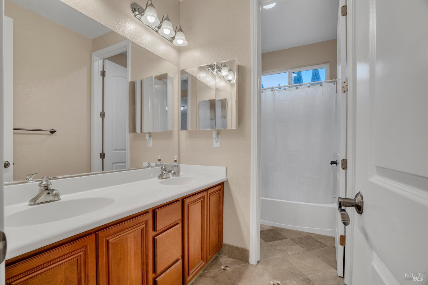 1007 Canterbury Court Vacaville CA 95687