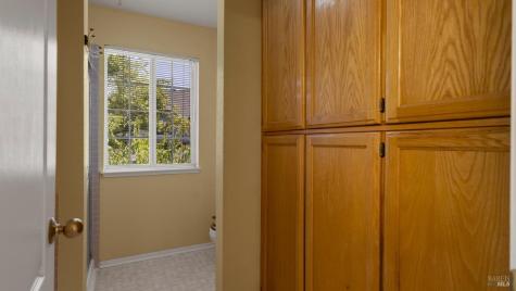 950 Wright Street Santa Rosa CA 95404