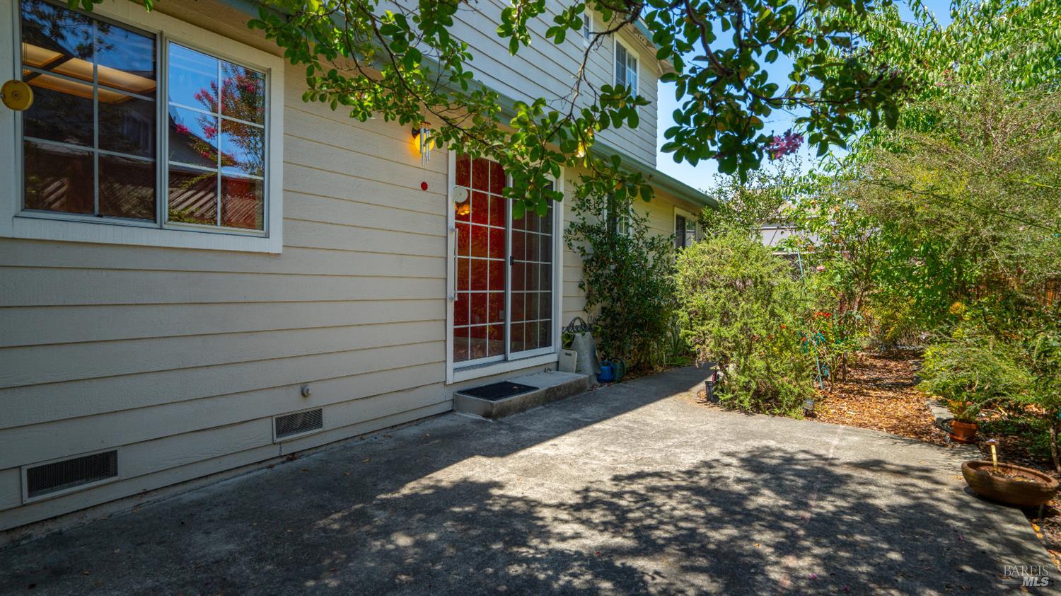 950 Wright Street Santa Rosa CA 95404