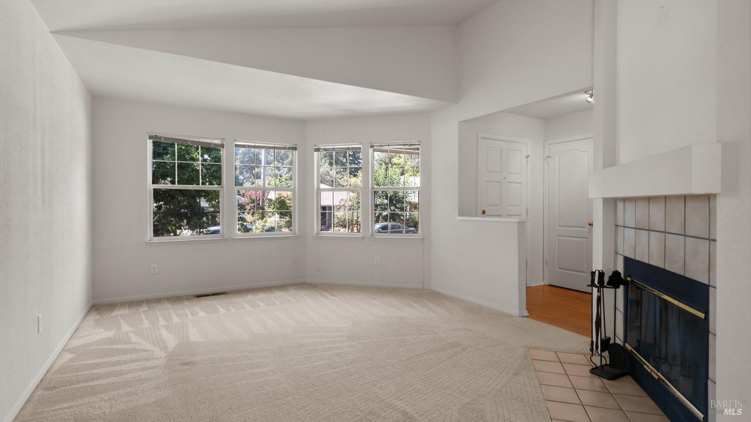 950 Wright Street Santa Rosa CA 95404