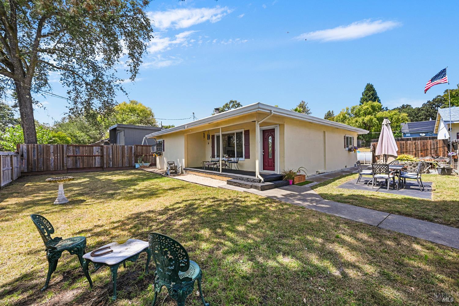 6450 Packing House Road Forestville CA 95436