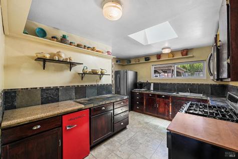 6450 Packing House Road Forestville CA 95436
