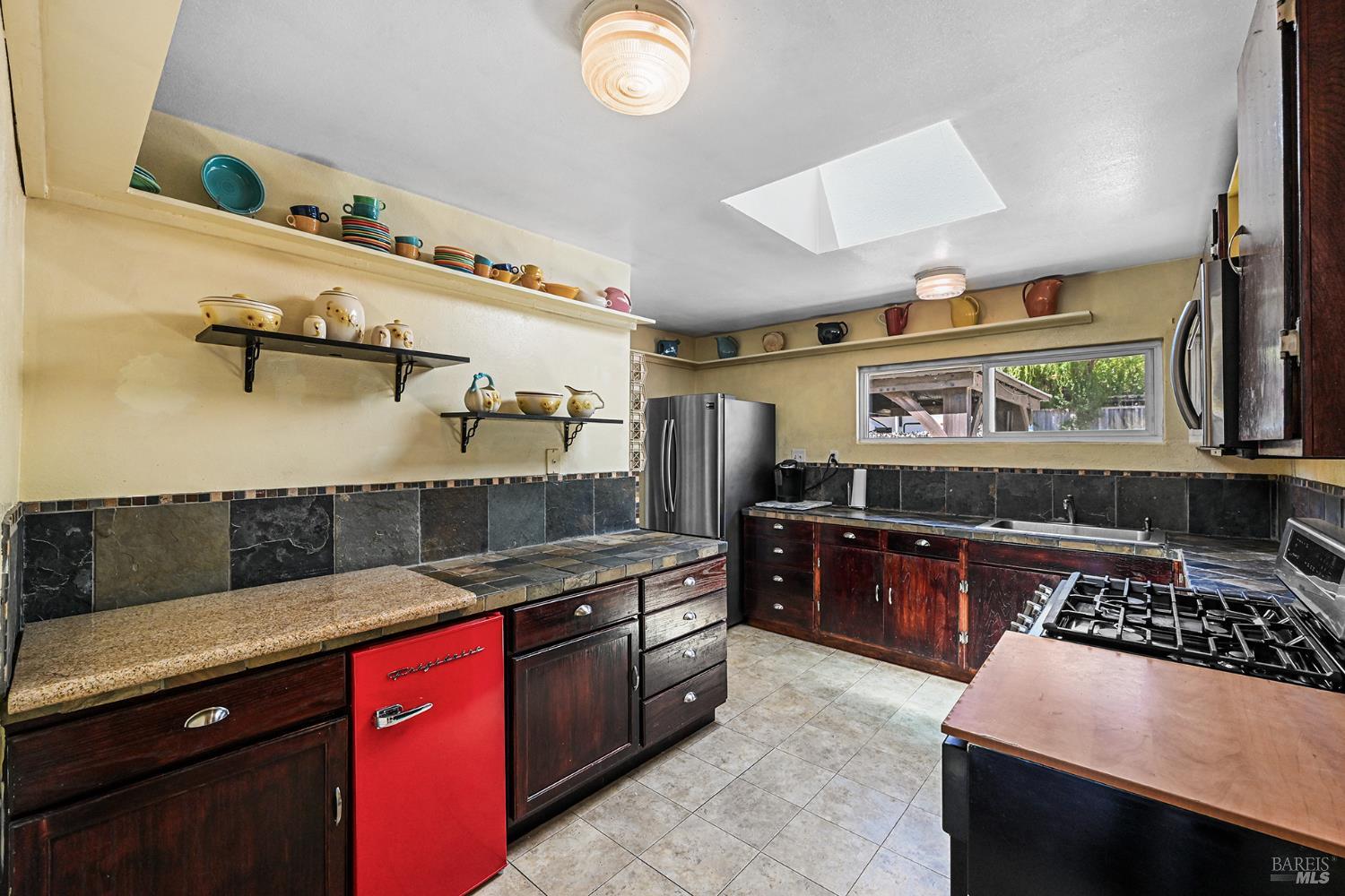 6450 Packing House Road Forestville CA 95436