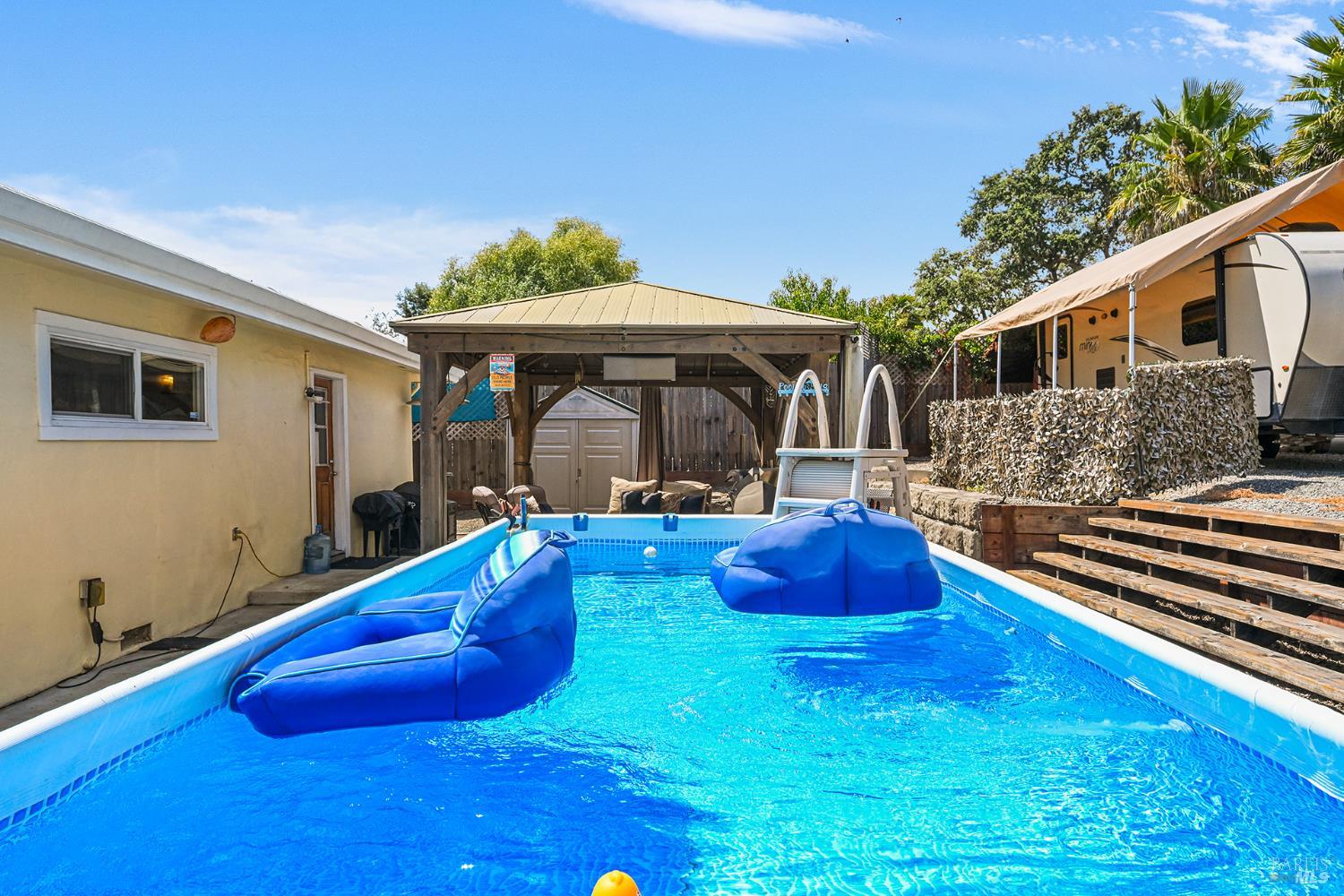 6450 Packing House Road Forestville CA 95436