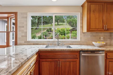 33 Plata Court Novato CA 94947