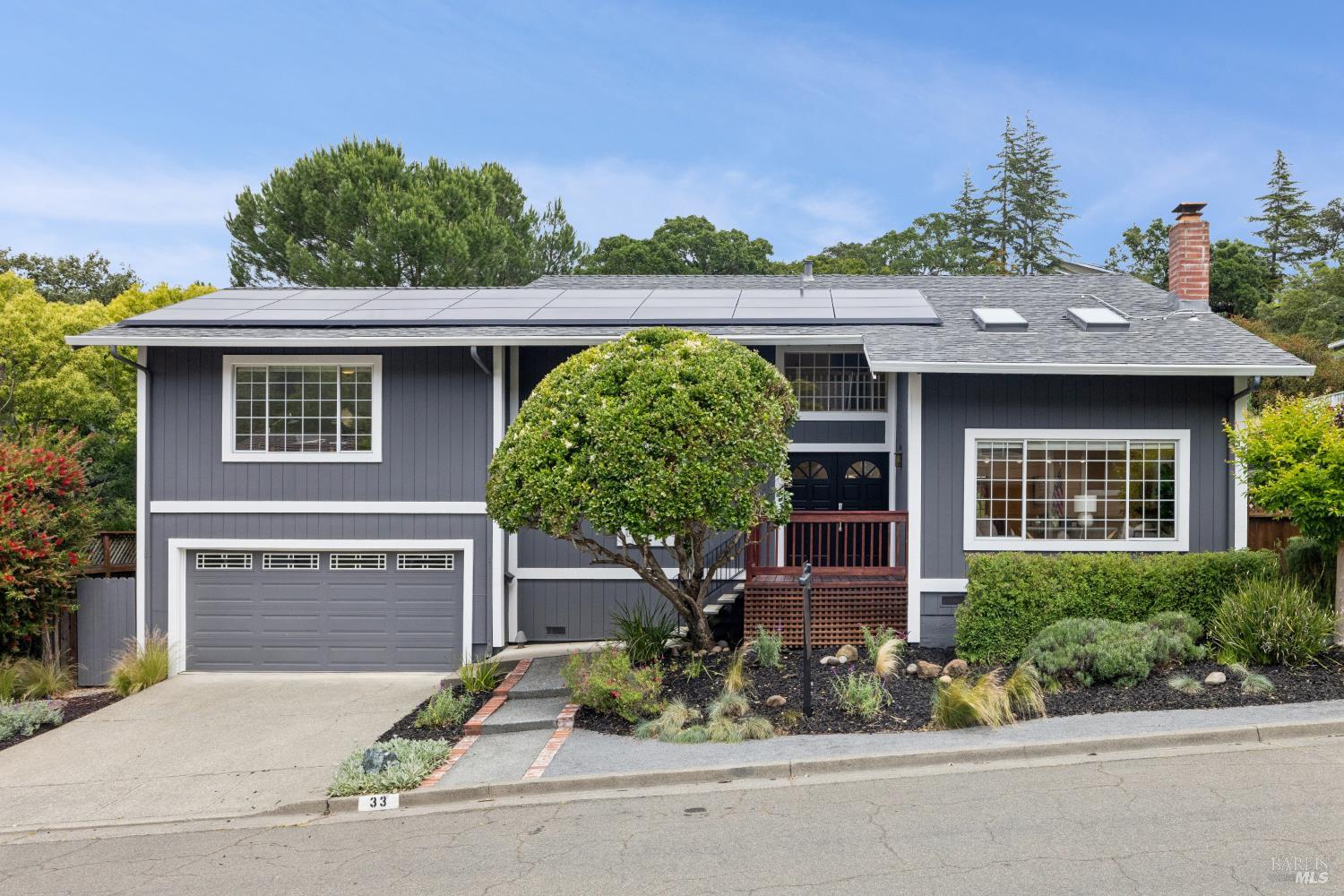 33 Plata Court Novato CA 94947