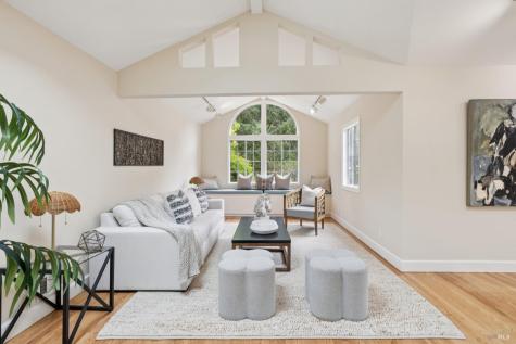33 Plata Court Novato CA 94947
