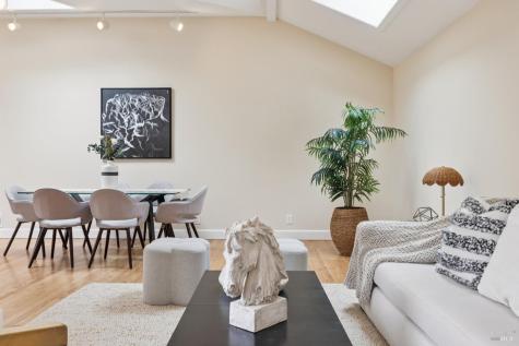 33 Plata Court Novato CA 94947