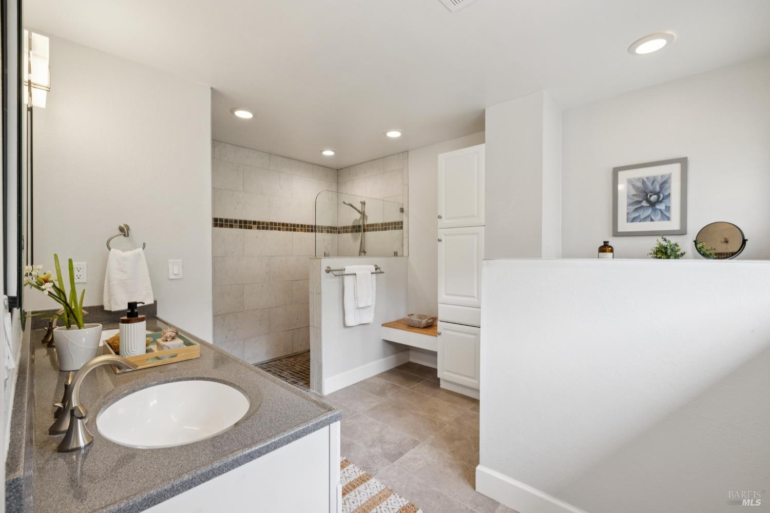 33 Plata Court Novato CA 94947