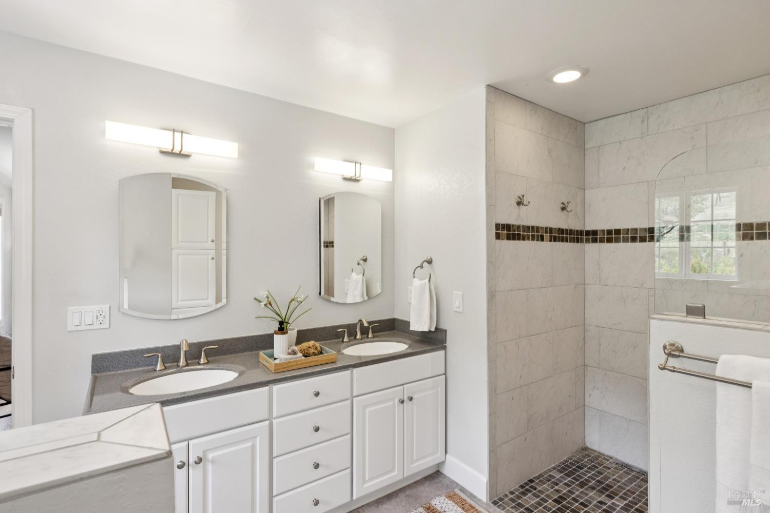 33 Plata Court Novato CA 94947