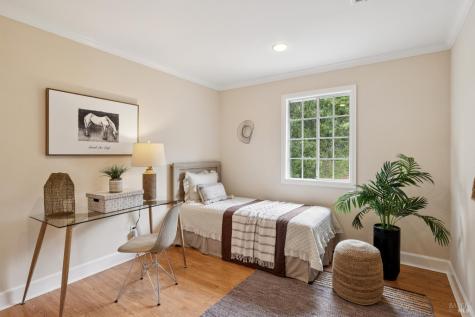 33 Plata Court Novato CA 94947