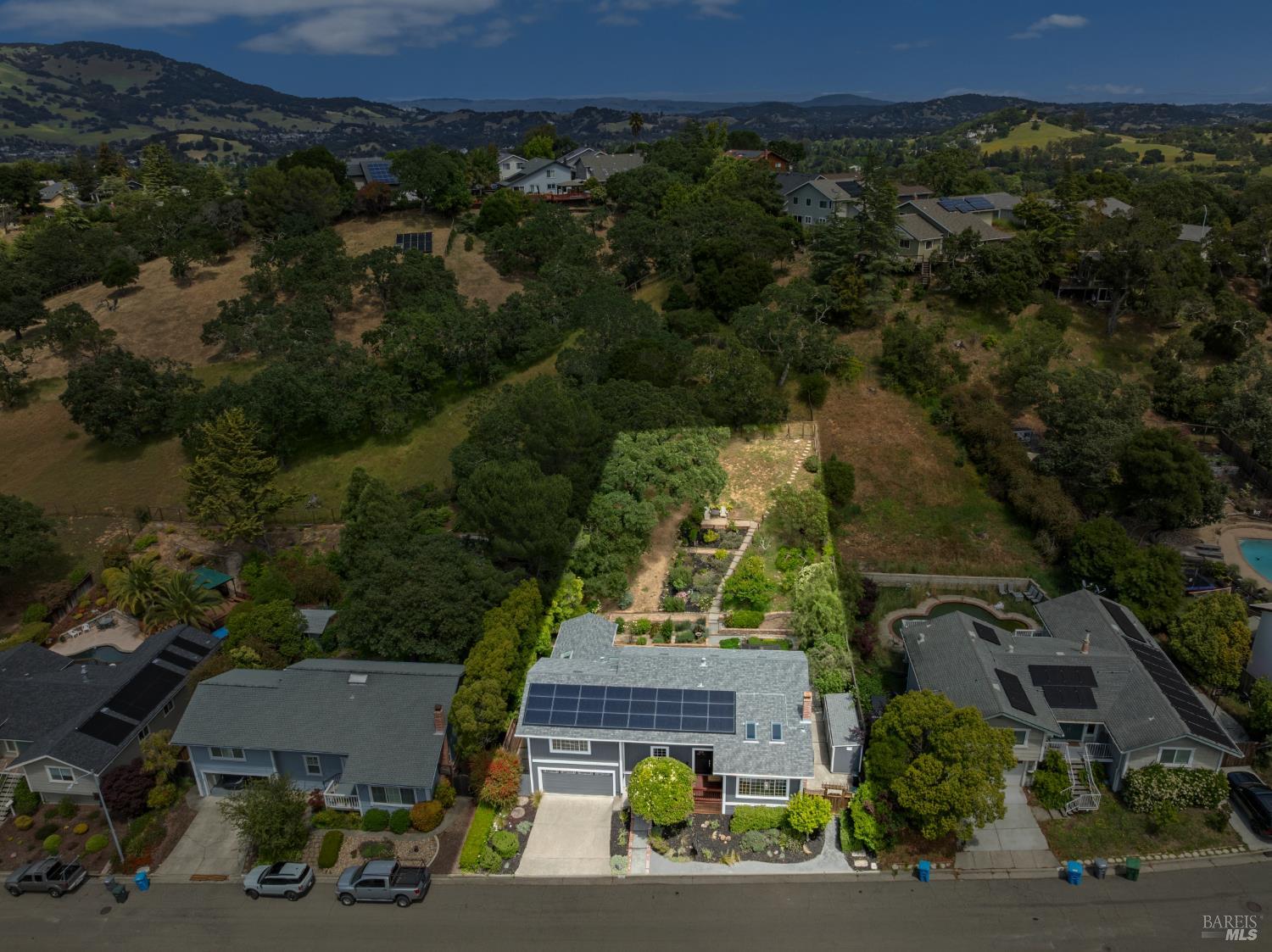 33 Plata Court Novato CA 94947