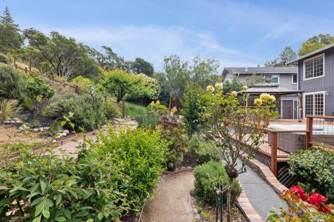 33 Plata Court Novato CA 94947