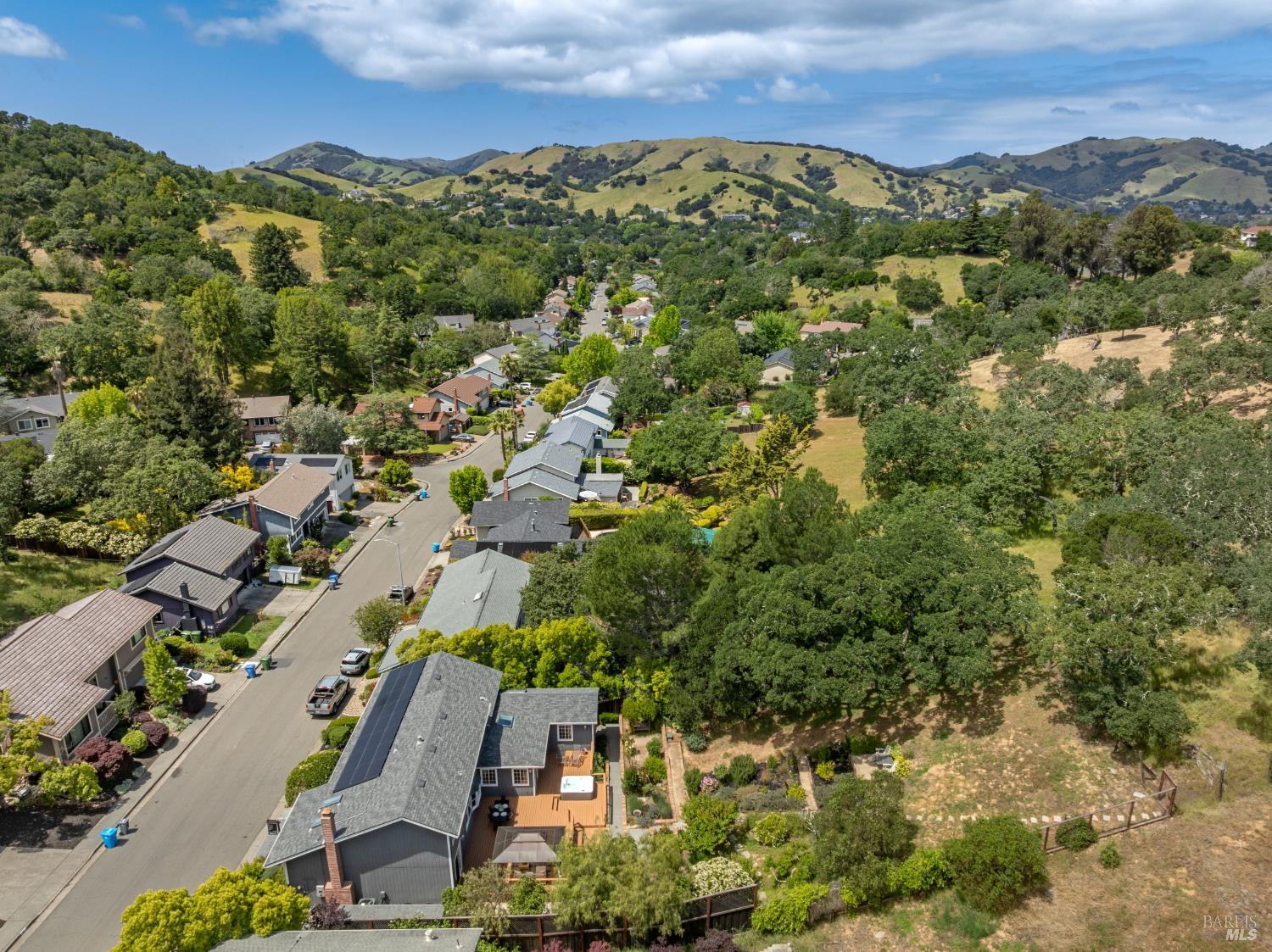 33 Plata Court Novato CA 94947