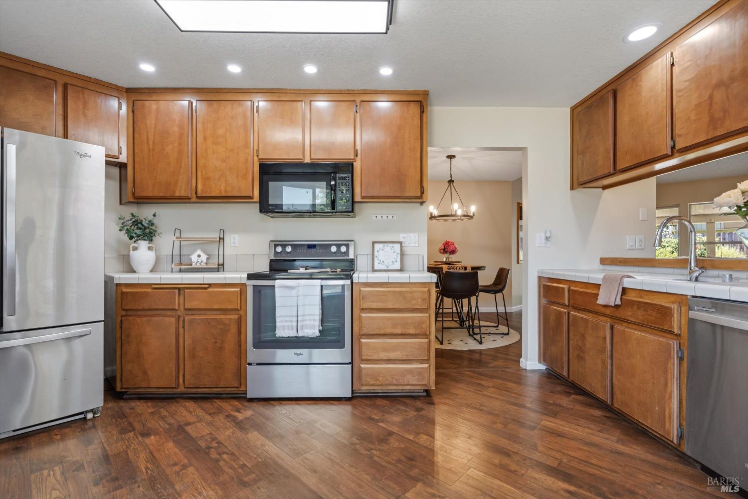 902 Whitney Avenue Suisun City CA 94585